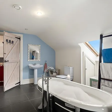 Suantrai Casa de Férias *