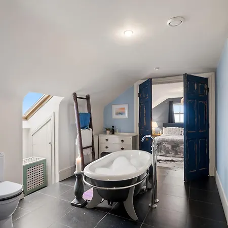 Suantrai Prázdninový dům *