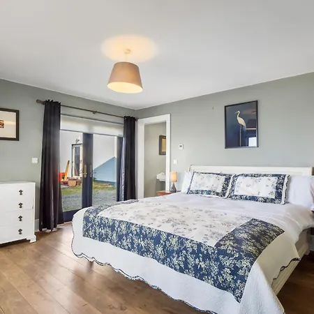 Semesterbostad Suantrai *